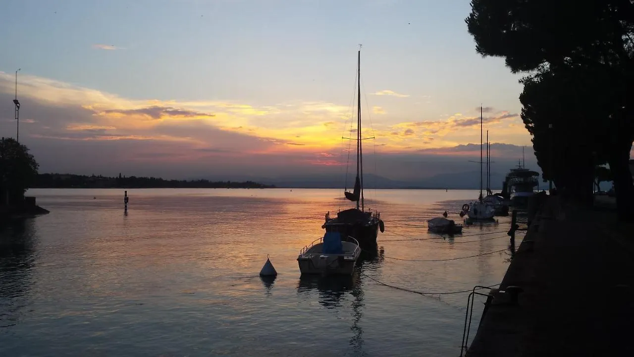 Chalet Garda Peschiera del Garda Apartment
